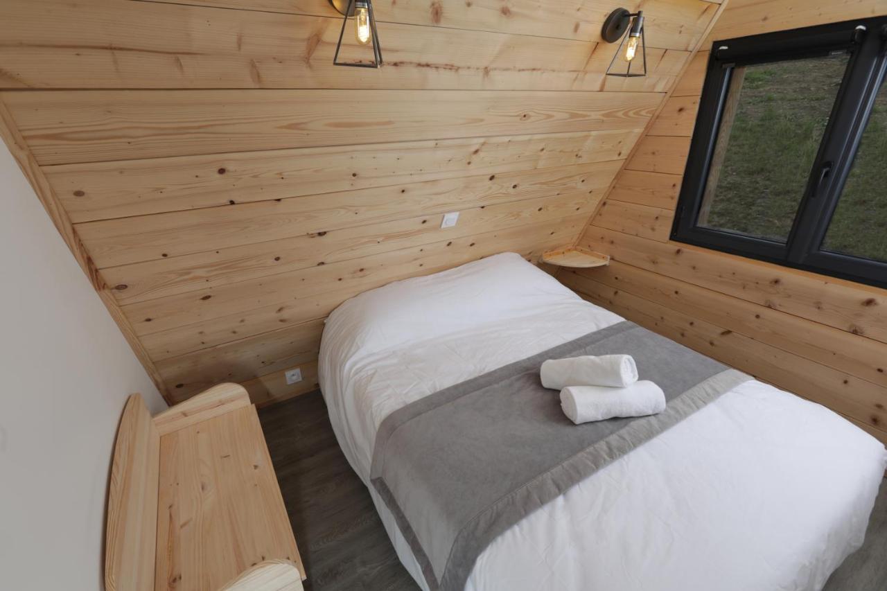 O Tipi Lodge Saint-Christo-en-Jarez エクステリア 写真